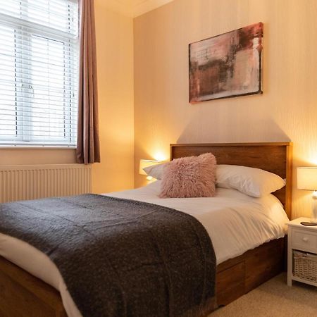 Luxury Living, Stylish Modern Apartment In The Heart Of Ryde Ryde  Εξωτερικό φωτογραφία